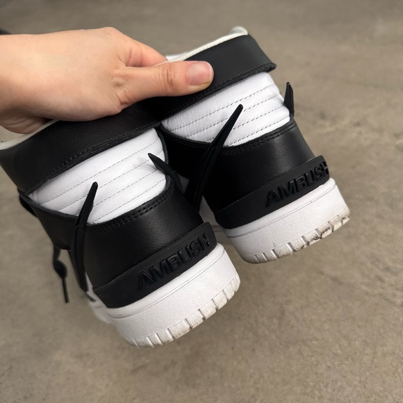 Ambush Dunks - Picture 4 of 11